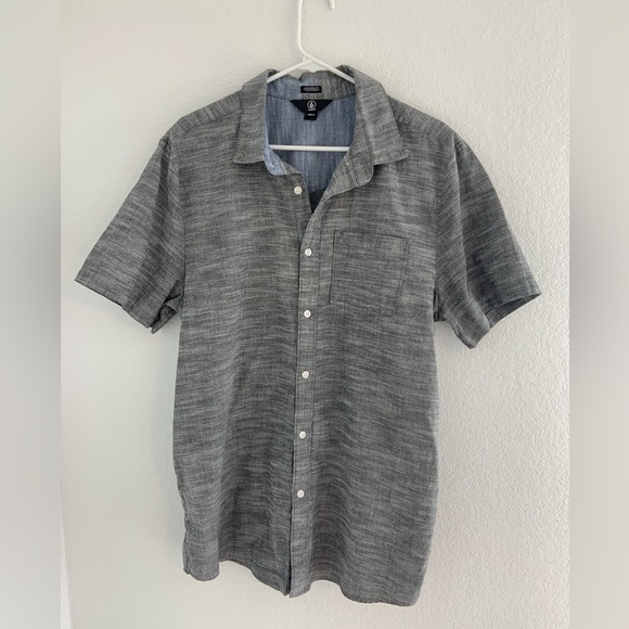Volcom Stone Men’s Woven Short-Sleeve Button Down Shirt Grey - Picture 2 of 8